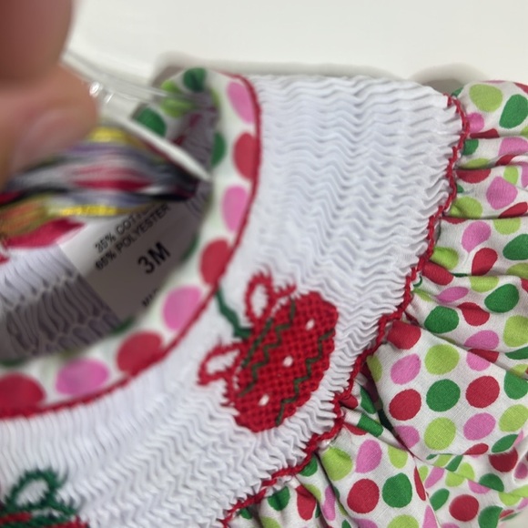 Smocked A Lot Baby Girls smocked Christmas dress 3M EUC - Picture 5 of 7